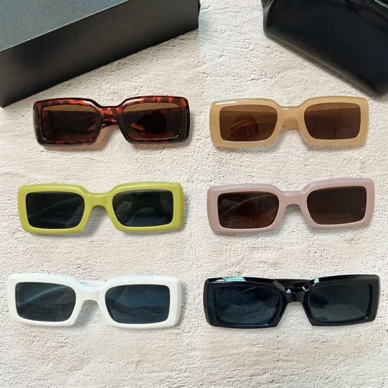 新作、小さめの長方形サングラス。レディース、ヴィンテージブラ - Vintage Outdoor Fashion のレビューと価格